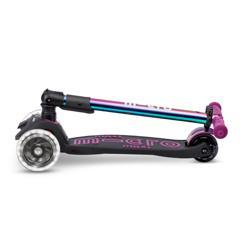 Maxi Micro Deluxe Foldable LED Scooter (5 - 12 years)