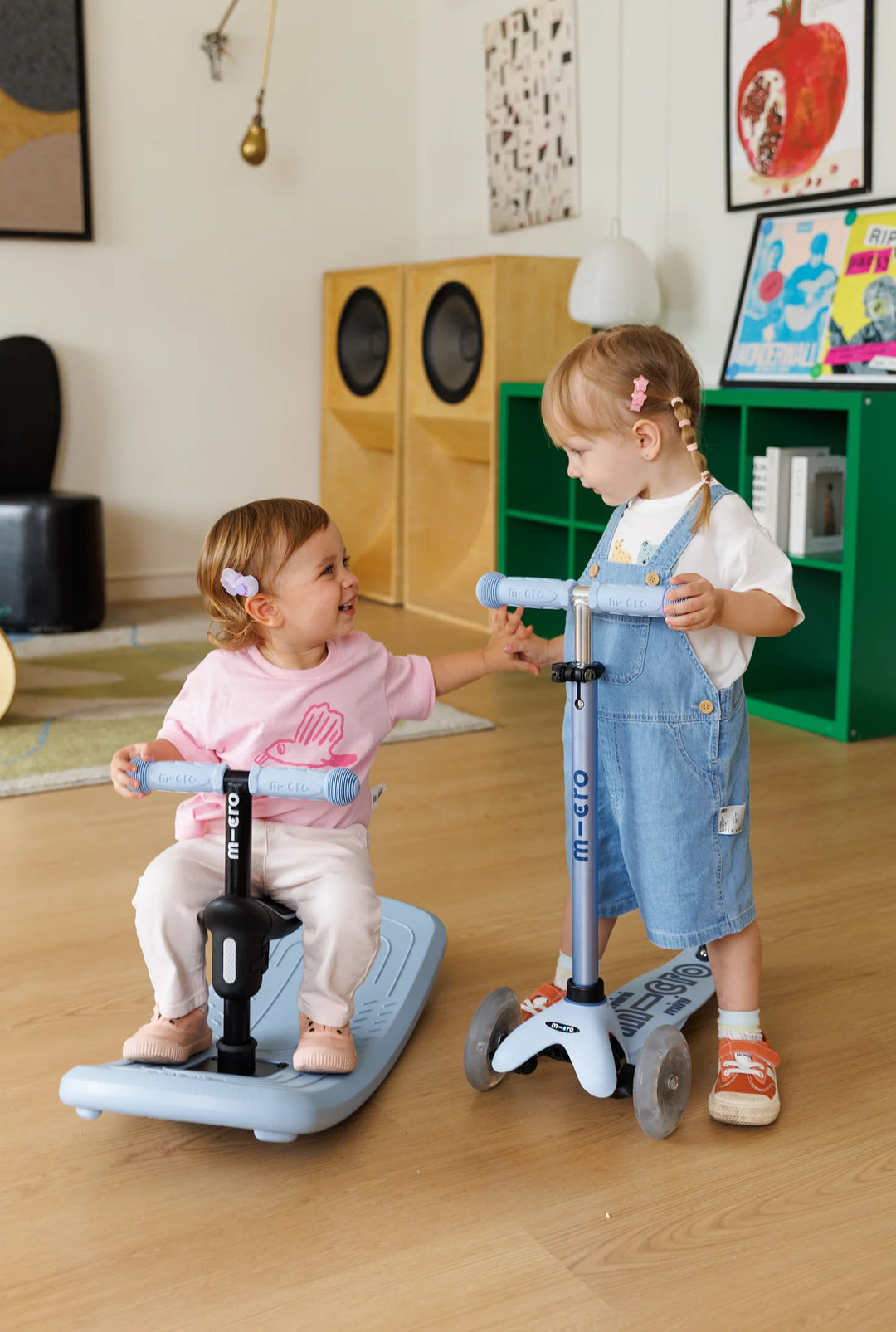 Micro - Mini Micro Deluxe 6-in-1 Rock & Go LED Scooter (1-6 years)