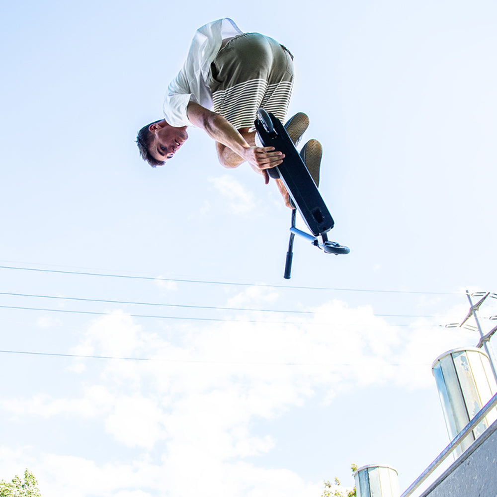 MICRO RAMP 初學者特技滑板車 青藍色