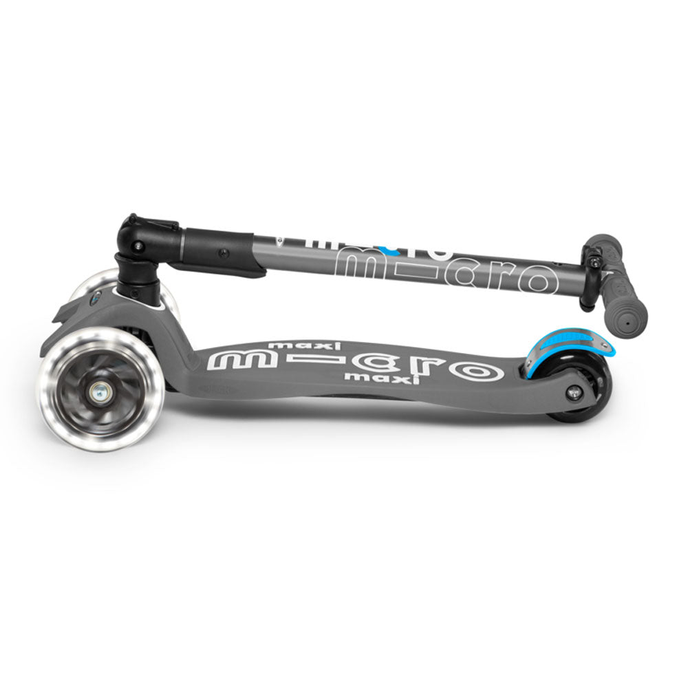 Maxi Micro Deluxe Foldable LED Scooter (5 - 12 years)
