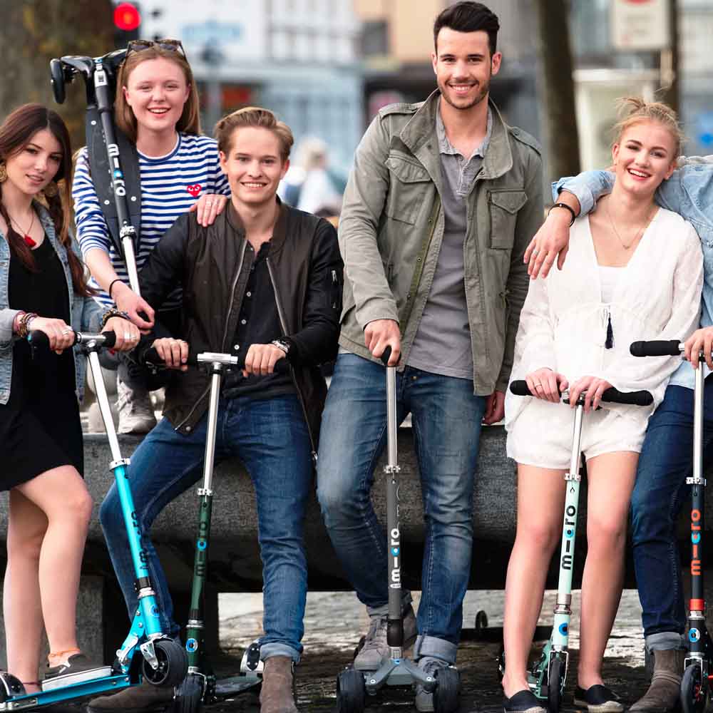 Micro Kickboard Monster 可換輪滑板 火山灰 *新款