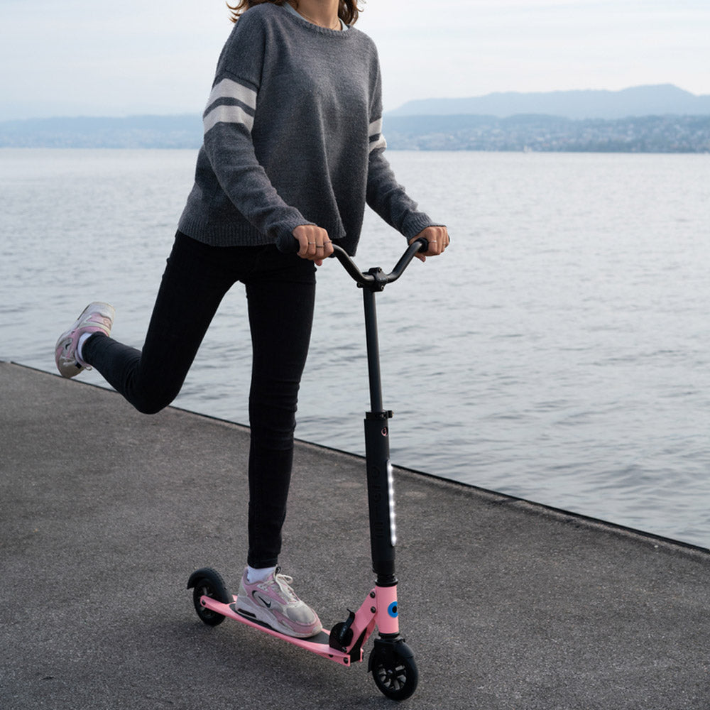 Micro Sprite Deluxe 霓虹粉