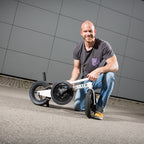 Micro Pedalflow 折疊式滑行車 (白色)