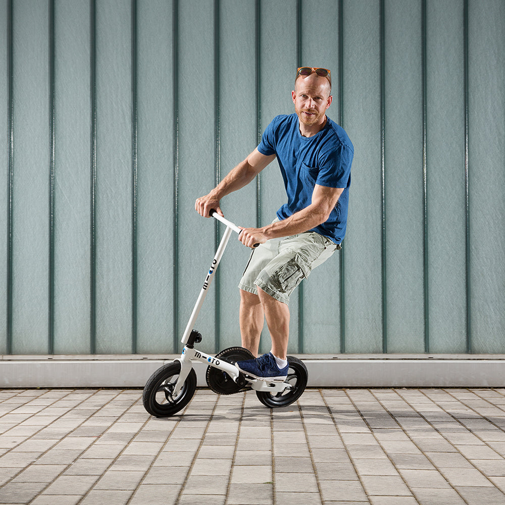 Micro Pedalflow 折疊式滑行車 (白色)